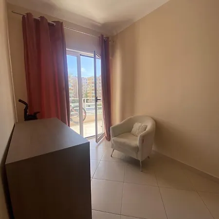 Appartamento Comfortable L&n Vlorë
